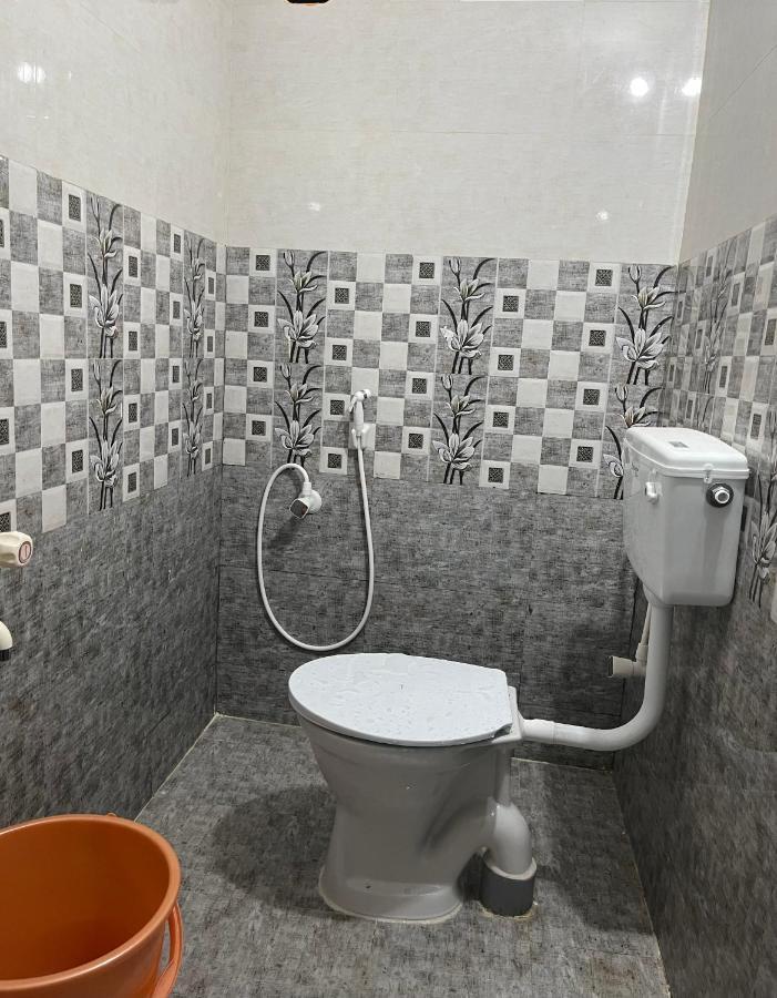 Serenity Bay Home Stay Puducherry Eksteriør billede